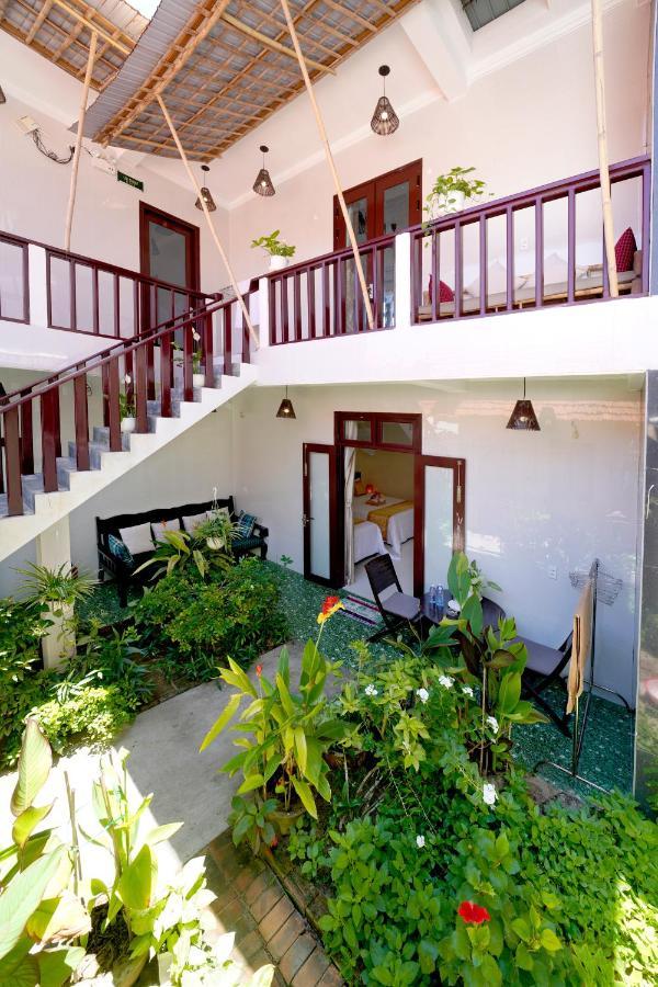 Pink Beach Homestay Hoi An Esterno foto